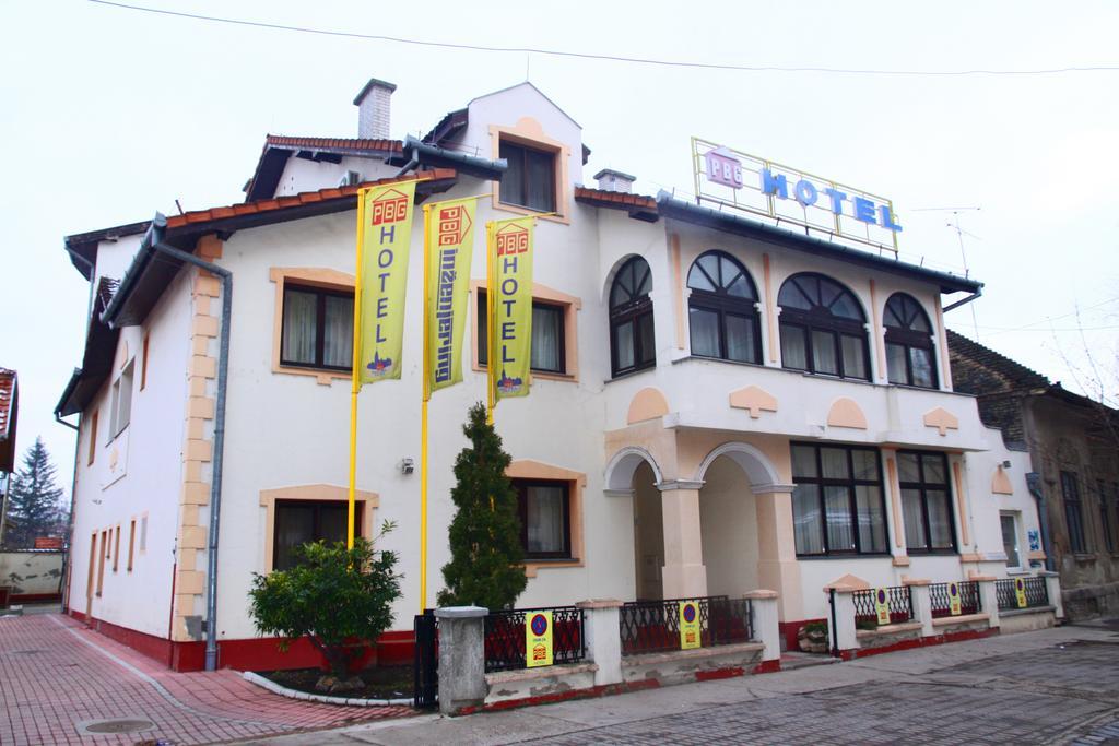 Garni Hotel Pbg Subotica Exterior foto